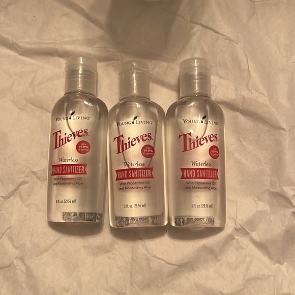 New Young Living Bundle of Thieves Hand Sanitizer - Picture 2 of 3